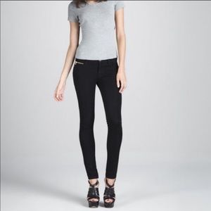 ✨ LAST CHANCE ✨ DL1961 Amanda LAX Skinny Black Denim Travel Pant